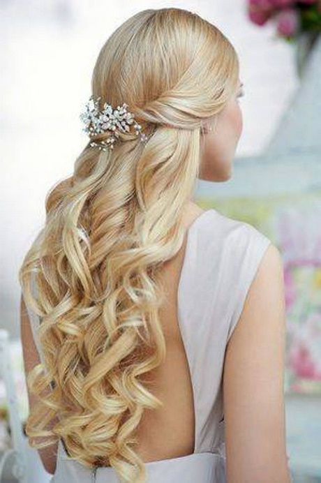 simple-bridesmaid-hairstyles-46_11 Прости прически за шаферки