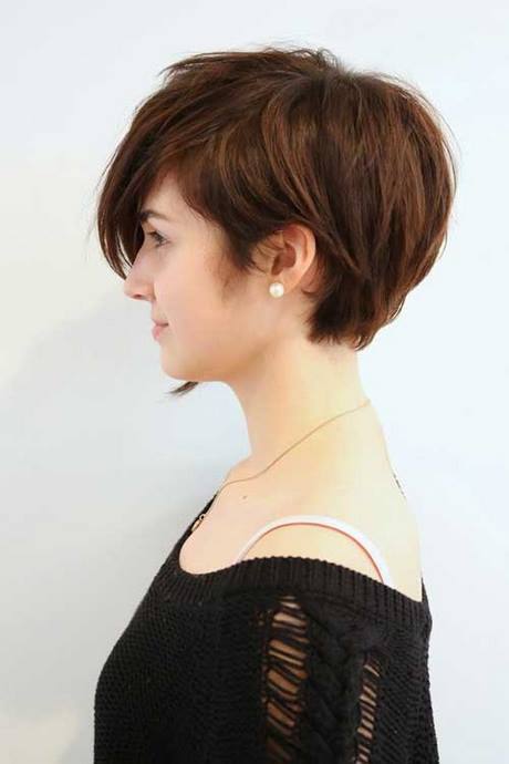 short-hairstyle-2022-ladies-81_5 Къса прическа 2022 дами