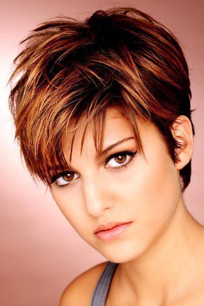 pixie-cuts-for-thick-hair-over-50-40_5 Пикси разфасовки за гъста коса над 50